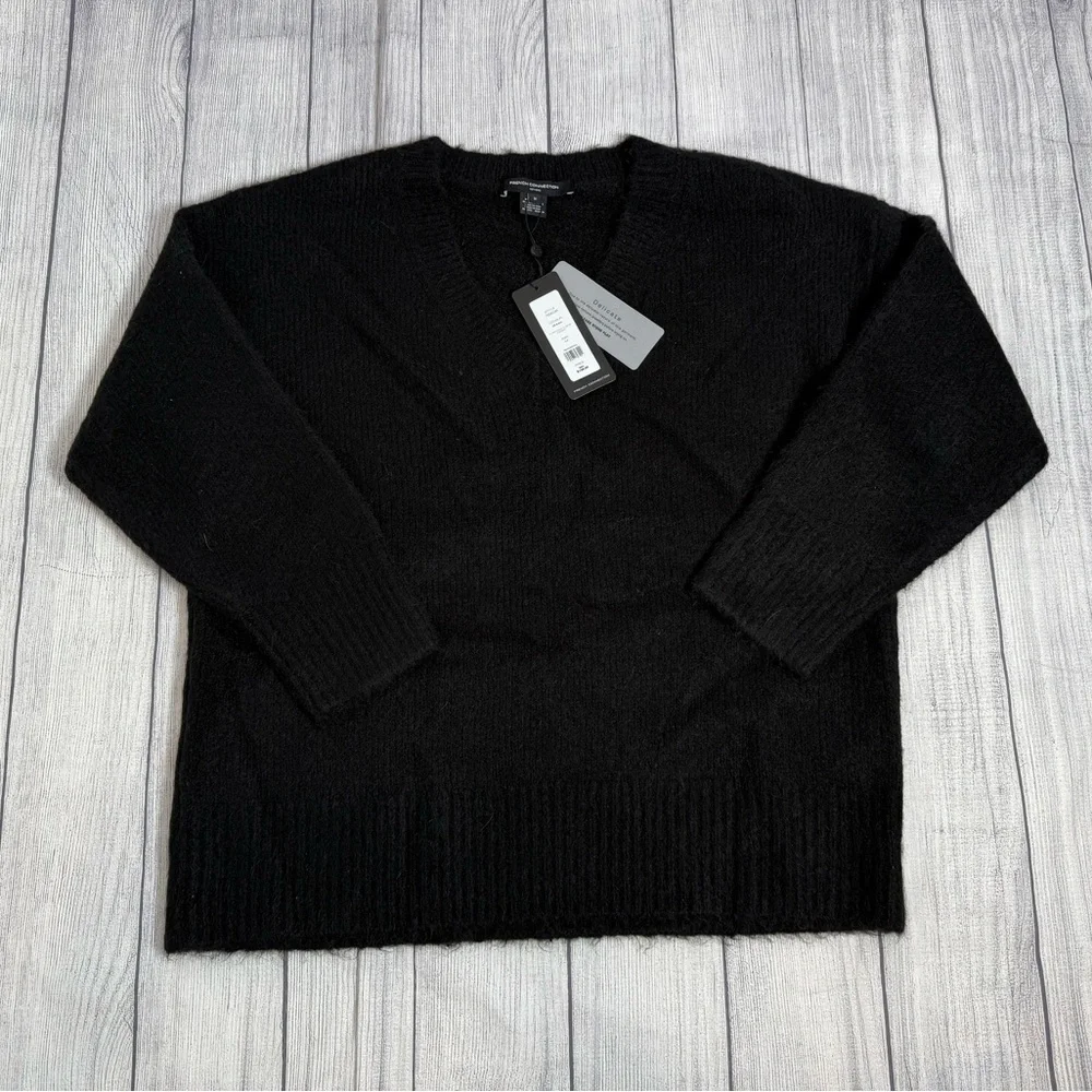 French Connection Black Fluffy Knit V-Neck Jumper sweater 100% Wool Size M